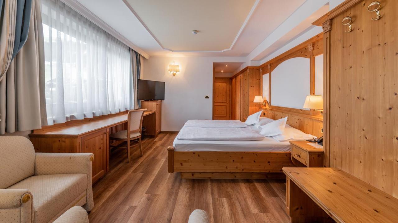 Hotel Armin Selva di Val Gardena Ngoại thất bức ảnh