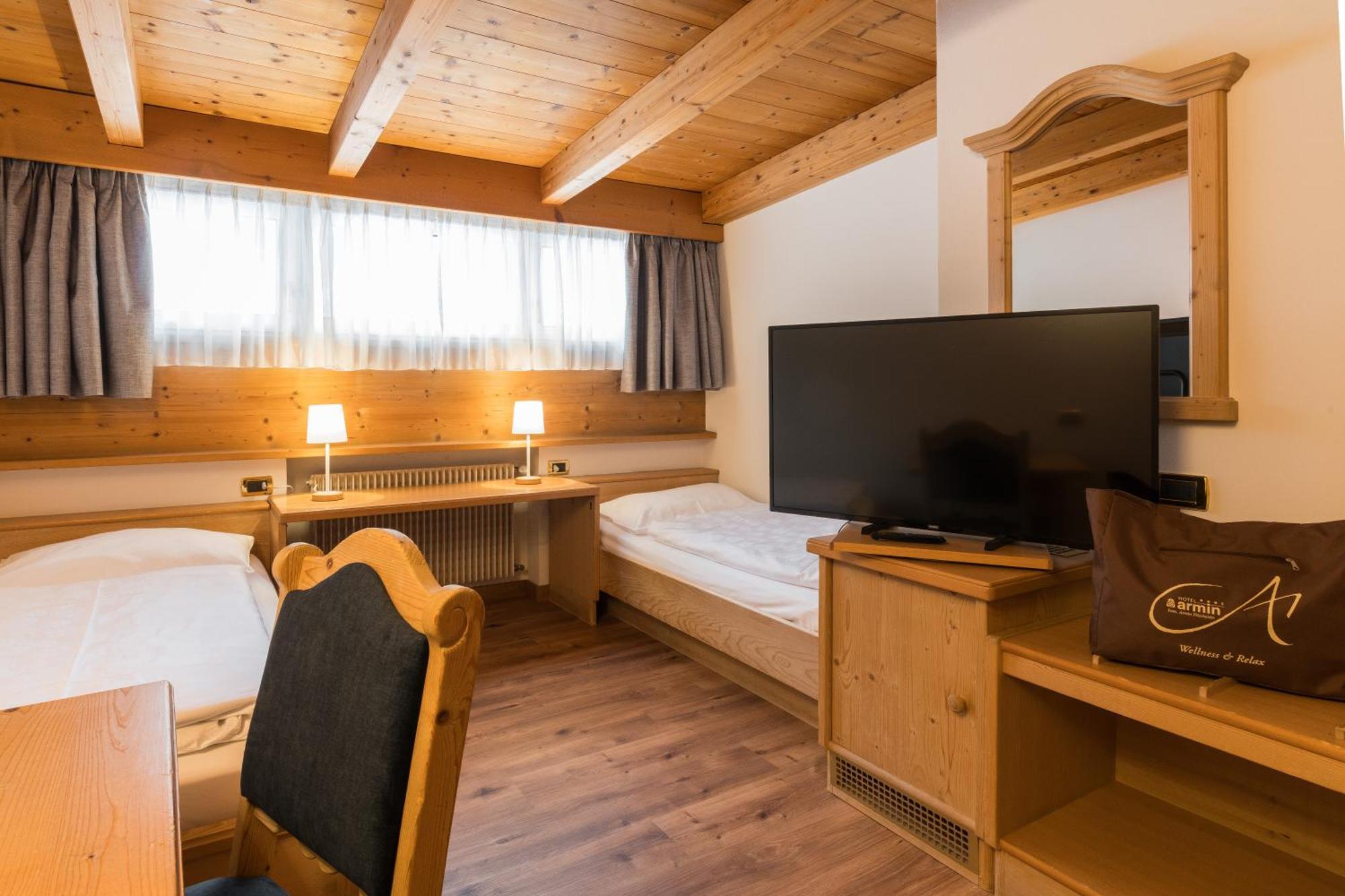 Hotel Armin Selva di Val Gardena Ngoại thất bức ảnh