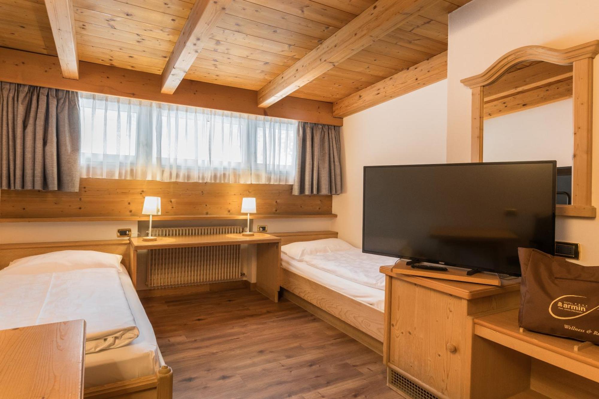Hotel Armin Selva di Val Gardena Ngoại thất bức ảnh