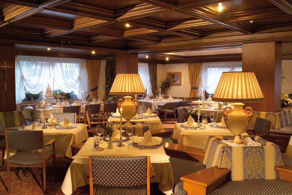 Hotel Armin Selva di Val Gardena Ngoại thất bức ảnh